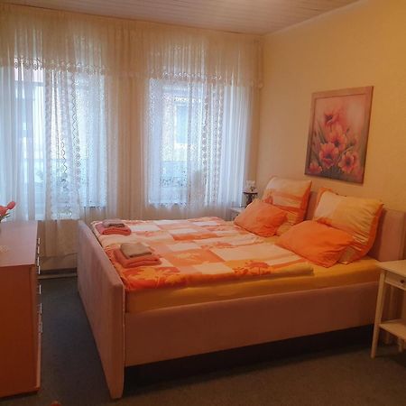 Guest House Grünstadt Dış mekan fotoğraf