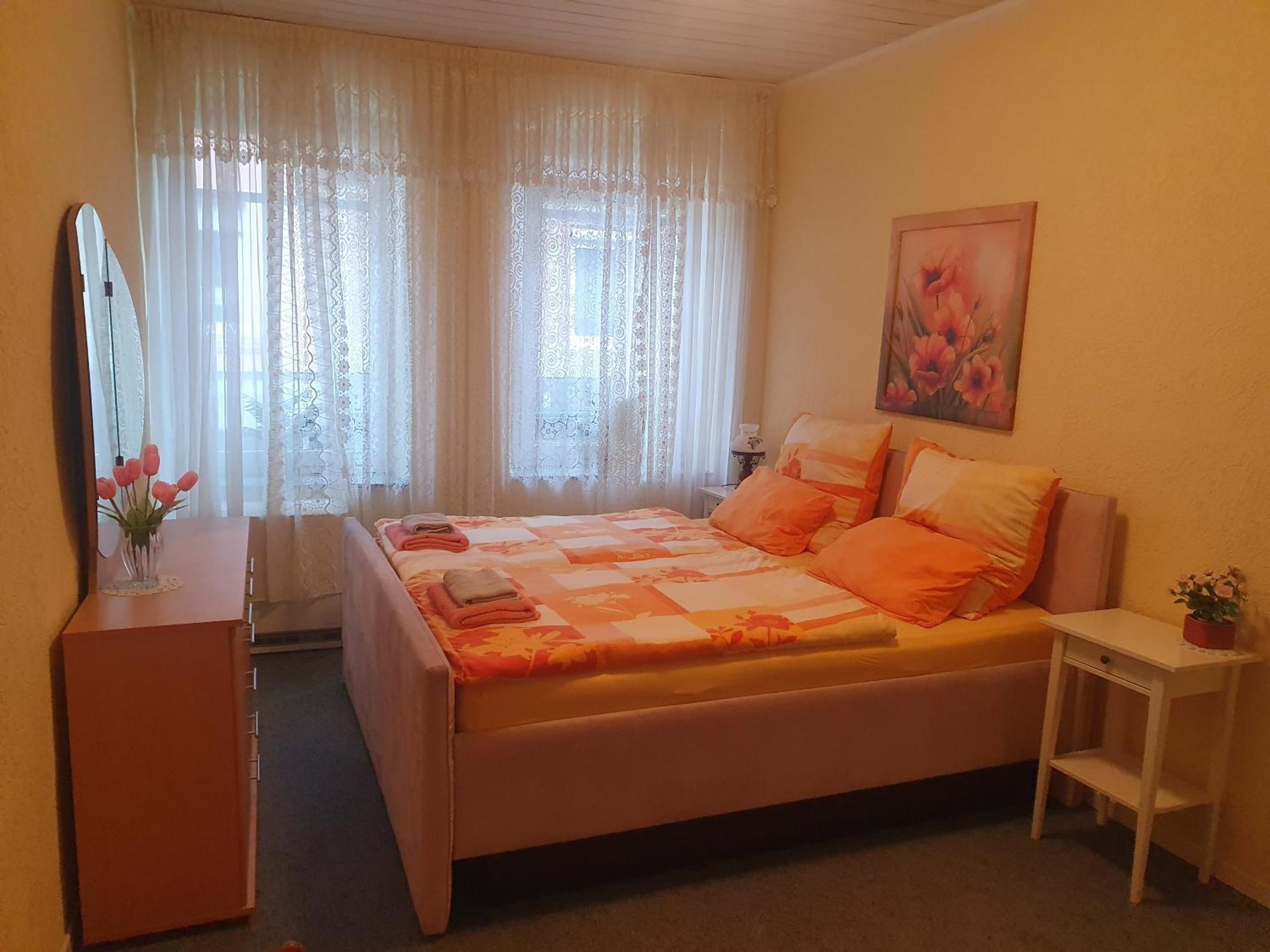 Guest House Grünstadt Dış mekan fotoğraf